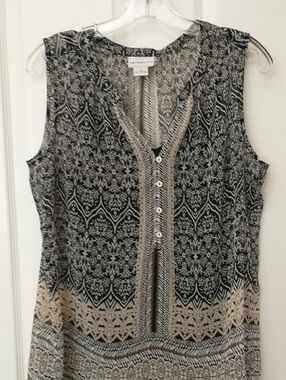 Liz Claiborne Black & Beige Printed Sleeveless V-Neck Tank with cami, MEDIUM
